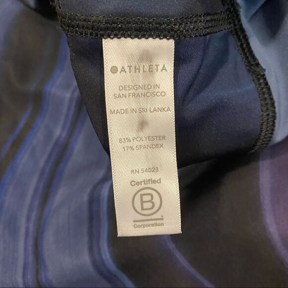 Athleta accelerate geode crop - Picture 11 of 12